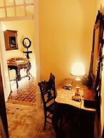 LUXa Charmhouse Hotel