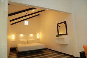 Midigama Holiday Inn