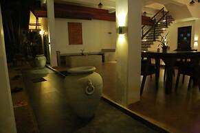 Midigama Holiday Inn