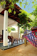 Midigama Holiday Inn