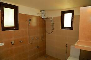 Midigama Holiday Inn