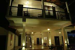 Midigama Holiday Inn