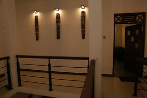 Midigama Holiday Inn