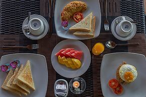 Tatak Bunut Villa Ceningan