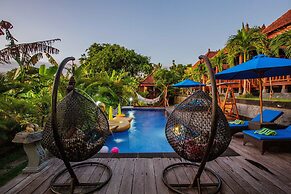 Tatak Bunut Villa Ceningan