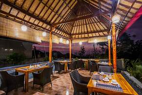 Tatak Bunut Villa Ceningan