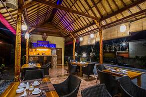 Tatak Bunut Villa Ceningan