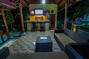 Tatak Bunut Villa Ceningan