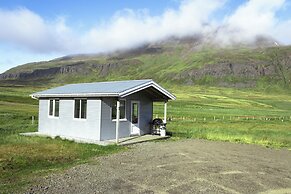 Urðartindur Guesthouse