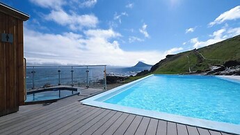 Urðartindur Guesthouse