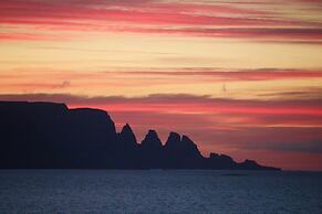 Urðartindur Guesthouse