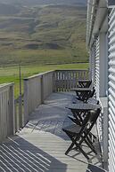 Urðartindur Guesthouse