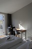 Urðartindur Guesthouse