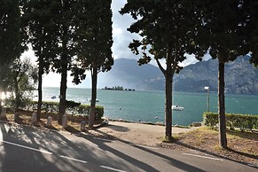 Apartment Fiocco With Lake View Terrace