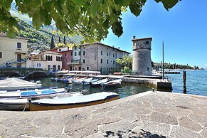 Apartment Fiocco With Lake View Terrace