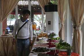 Phu Ninh Lake Resort