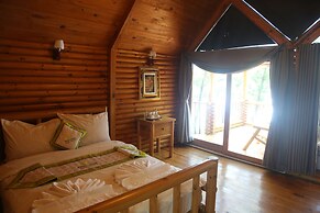 Phu Ninh Lake Resort