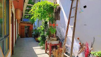 Listening To The Rain Hall Inn