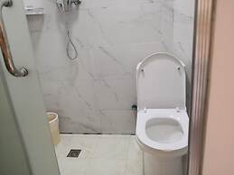 Listening To The Rain Hall Inn