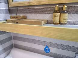 Listening To The Rain Hall Inn