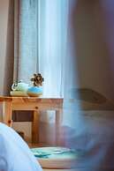 Listening To The Rain Hall Inn