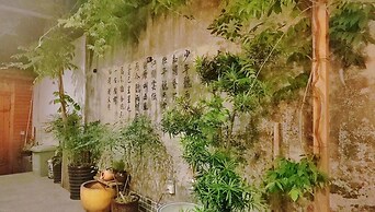 Listening To The Rain Hall Inn