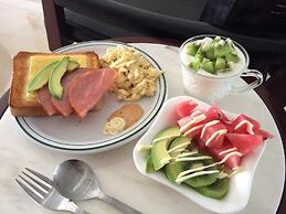 Listening To The Rain Hall Inn