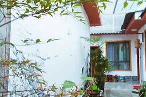 Listening To The Rain Hall Inn