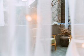 Listening To The Rain Hall Inn