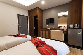 Lima Lanna Hotel