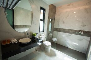 Goodnight Phuket Villa