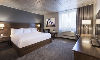 Imperia Hotel & Suites Boucherville