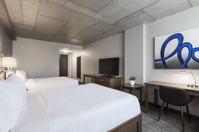 Imperia Hotel & Suites Boucherville