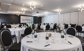 Imperia Hotel & Suites Boucherville