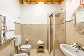 Luxury Venetian Rooms