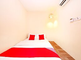 OYO 479 The Green Hotel