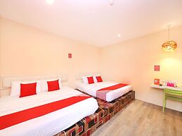 OYO 479 The Green Hotel