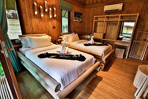 Phi Phi CoCo Beach Resort