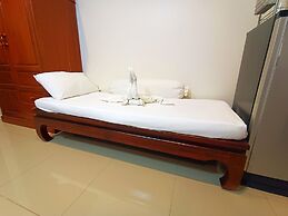 Baan Klangsuan Bang Korbua