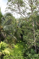 Baan Klangsuan Bang Korbua