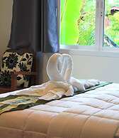 Baan Klangsuan Bang Korbua