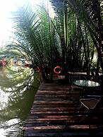 Baan Klangsuan Bang Korbua