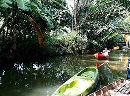 Baan Klangsuan Bang Korbua