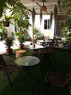 Baan Klangsuan Bang Korbua