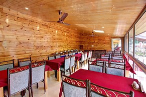 Hotel Monarch Residency