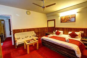 Hotel Monarch Residency