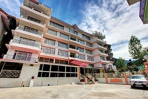 Hotel Monarch Residency