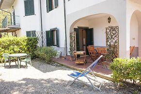 Appartamenti Arco Bianco