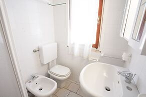 Appartamenti Arco Bianco