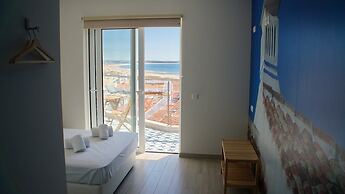 Top City Hostel & Suites